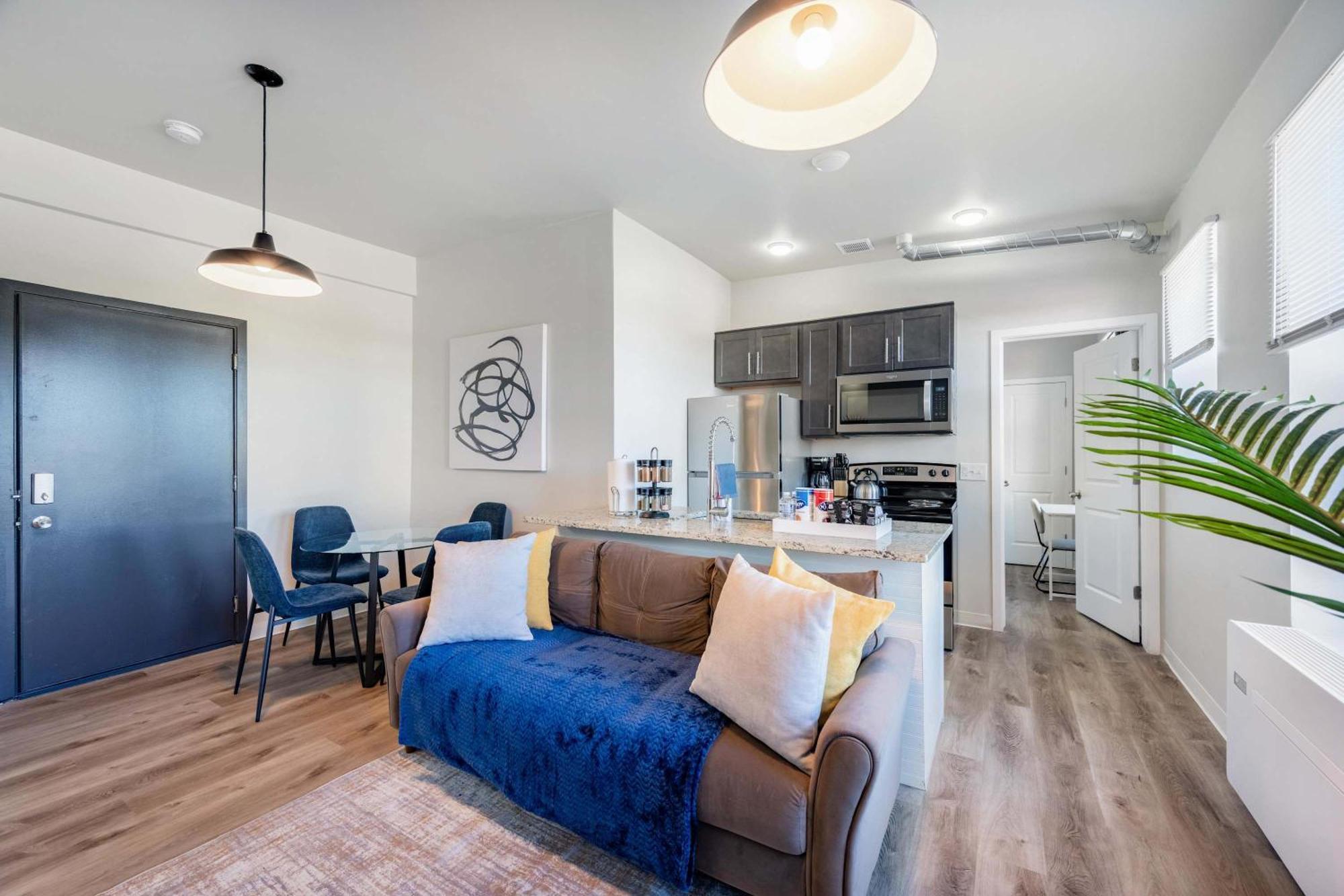 2br Comfort Close To Henry Ford Apartment